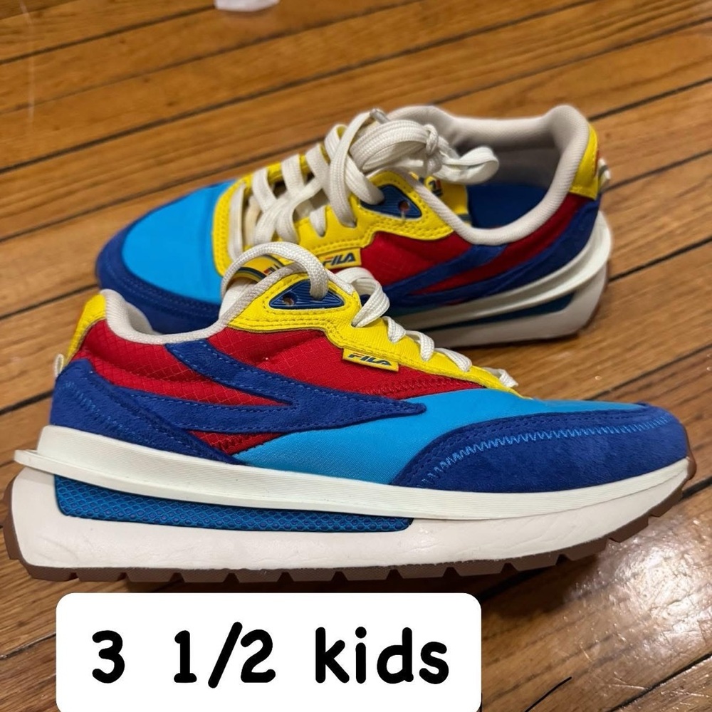 Fila kids shoe